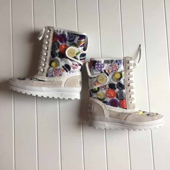 [Coach] NIB Multicolor Dorean Print Snow Boots New - Picture 2 of 7